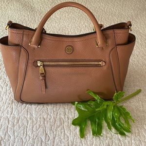 Tory Burch leather handbag with shoulder strap